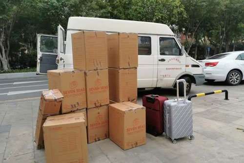得荣行李托运公司